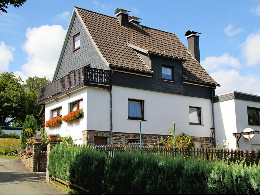 Apartment In Langewiese Sauerland With Garden Winterberg Exterior foto